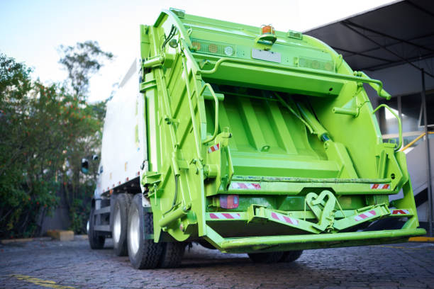 Best Commercial Cleanout Services  in Belington, WV